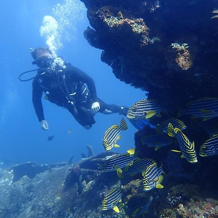 Palm Springs Bali Dive Resort Tulamben Exterior foto
